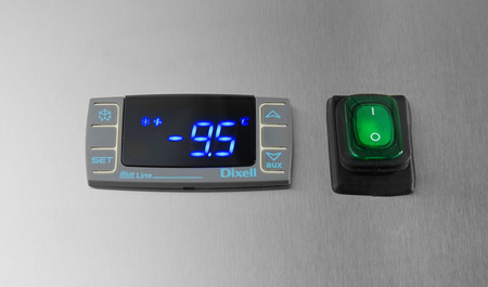 Szafa mroźnicza 1-drzwiowa cukiernicza, 413L, 230V/557W, 710x800x(H)2100mm  | 237816