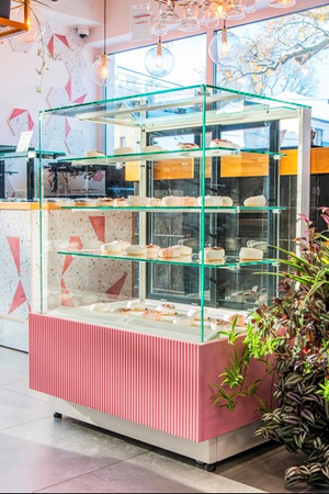 Witryna cukiernicza chłodnicza Dolce Visione Basic 1300 BIANCO | 1300x670x1300 mm