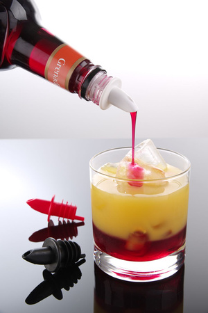 Nalewak - zest. 6 szt. - 2 szt. czarne, 2 szt. białe, 2 szt. czerwone HENDI 599440