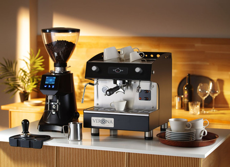 Ekspres do kawy ROMEO easy, 1-grupowy, półautomatyczny, czarny HENDI 207598