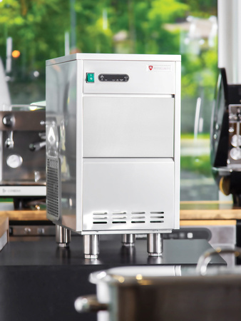 Kostkarka do lodu RQ80 | 80kg/24h | chłodzona powietrzem