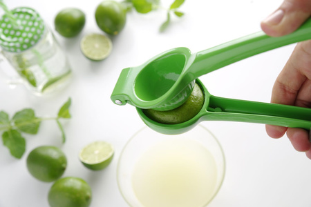 Wyciskacz do limonek HENDI 592045