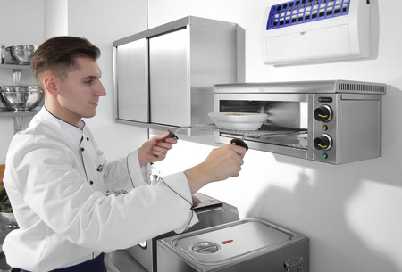 Salamander z możliwością montażu na ścianie HENDI 264119