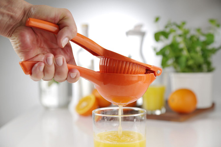 Wyciskacz do pomarańczy HENDI 592069